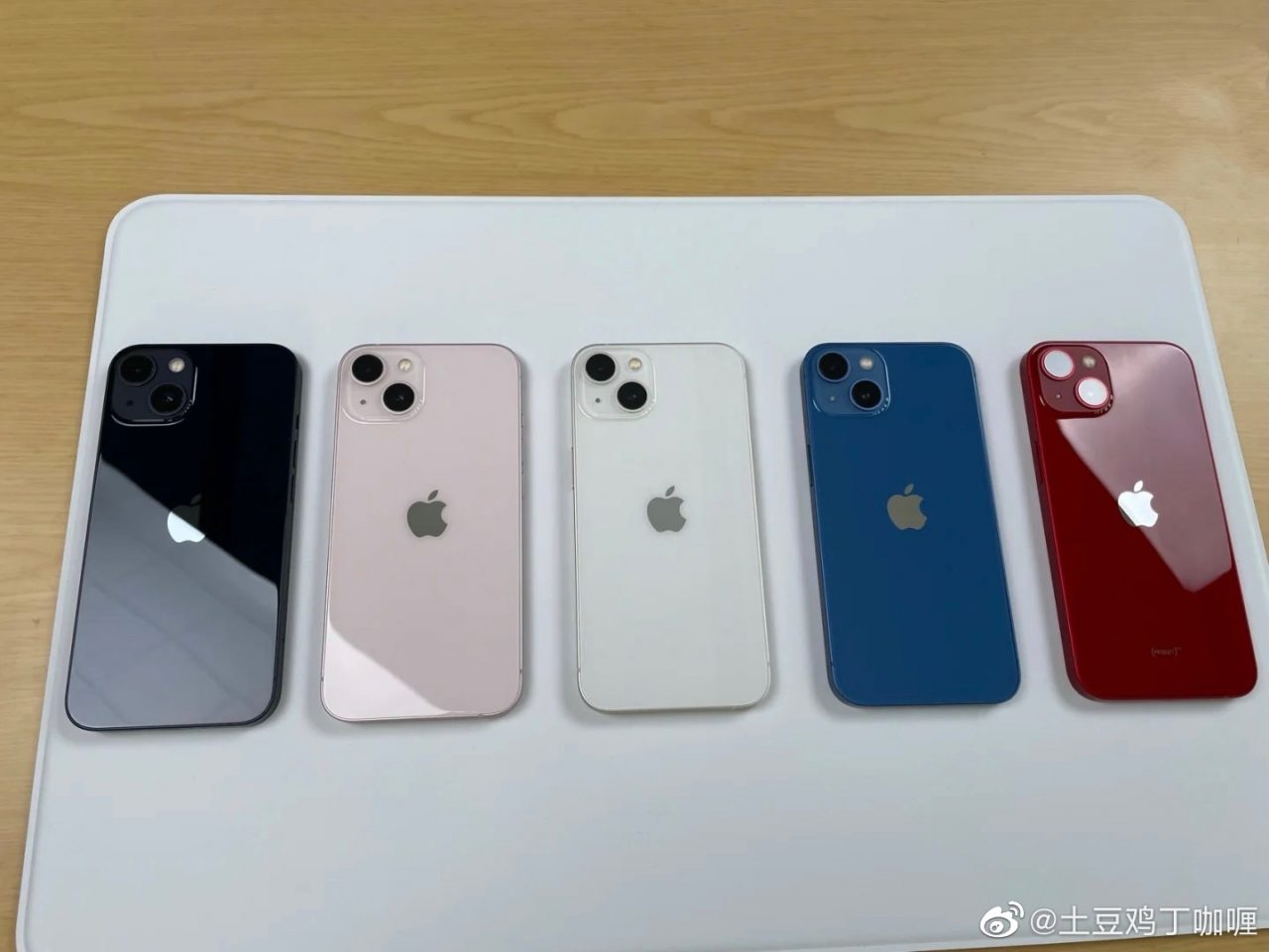 iPhone 13 Proの実機画像