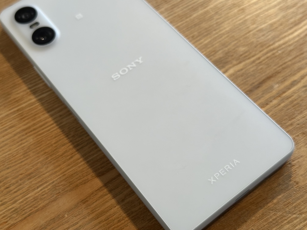 Xperia 10 VI