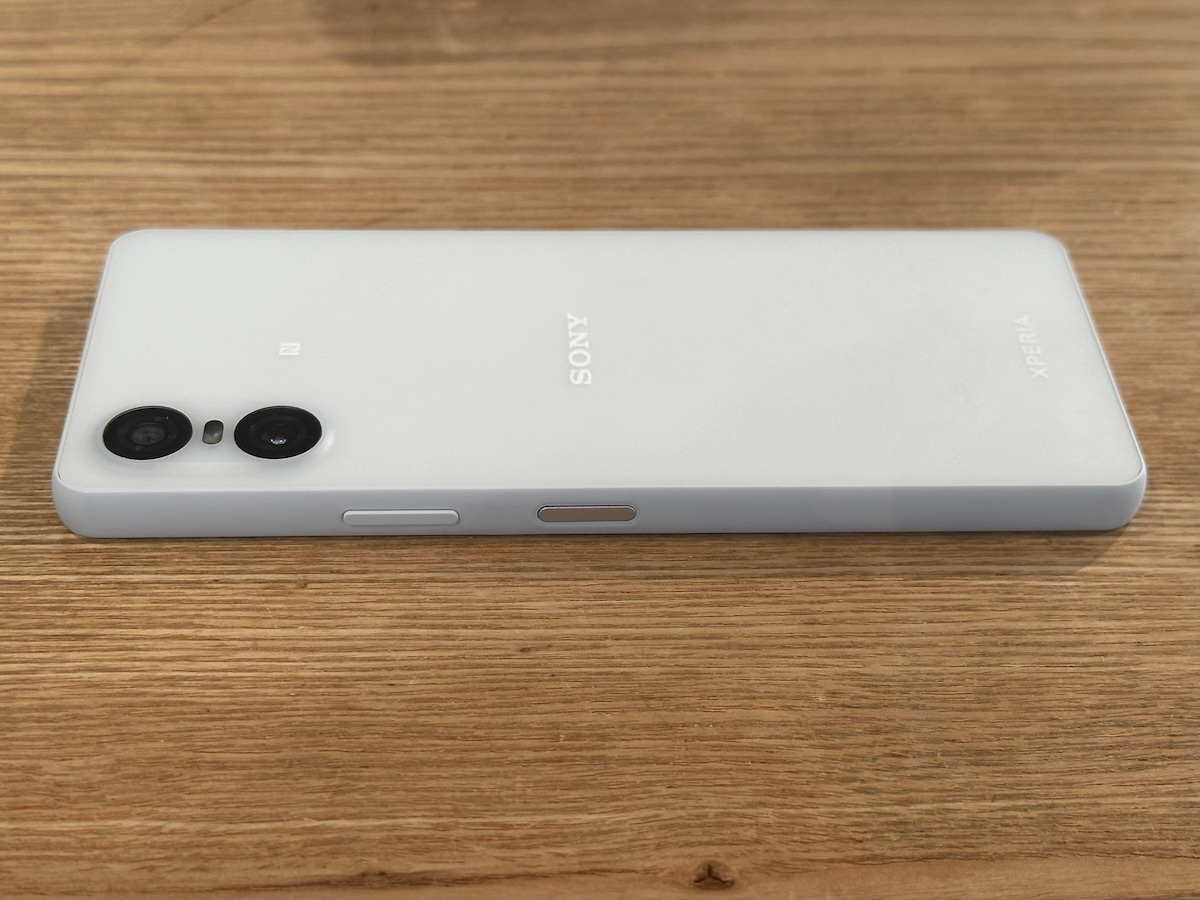 Xperia 10 VI